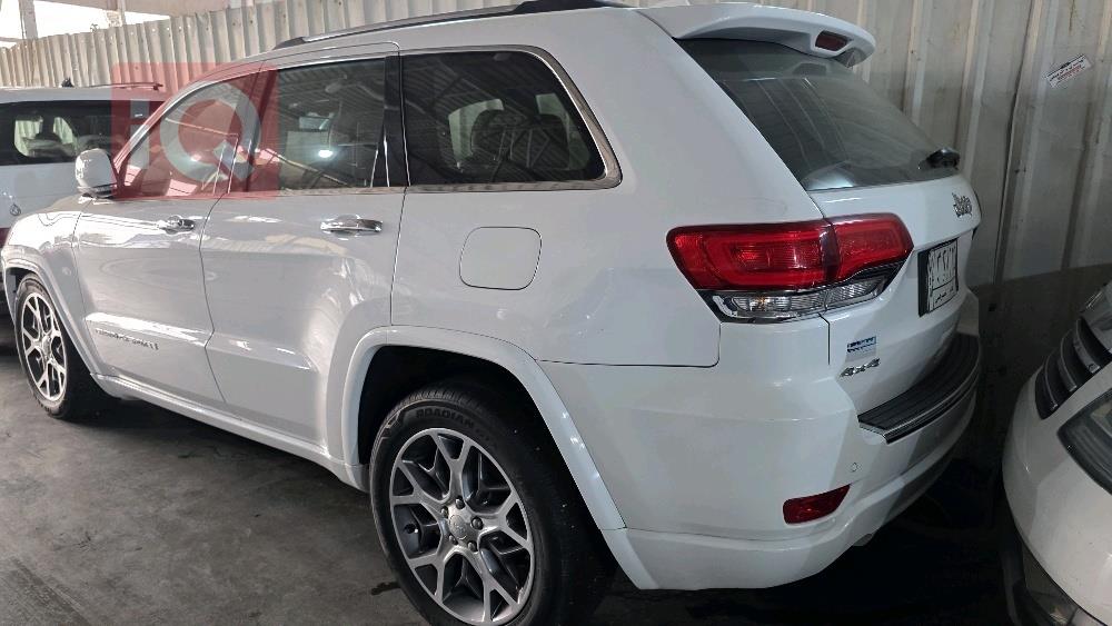 جيب جراند شيروكي